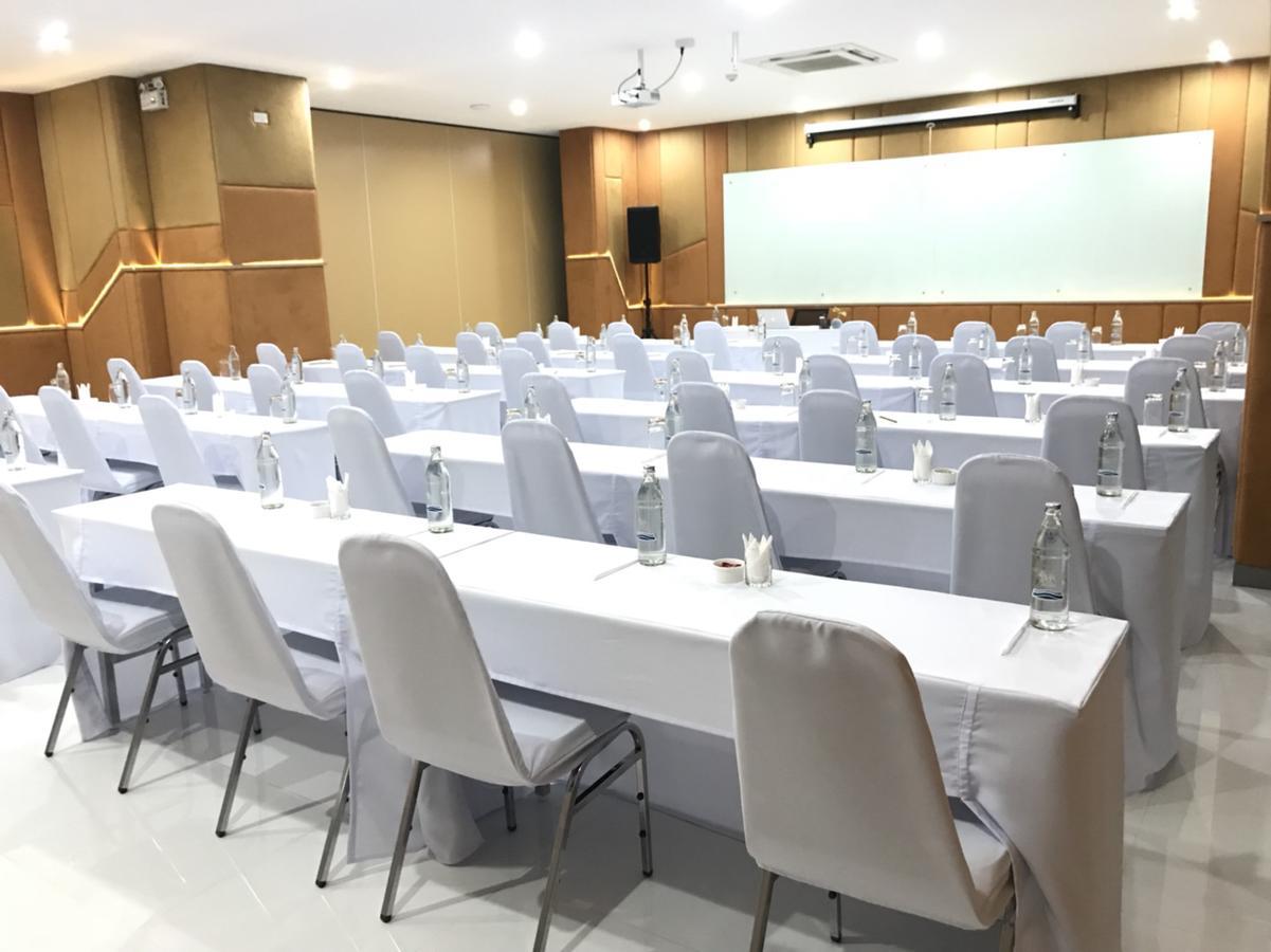 安娜-纳瓦帕科利特酒店 暖武里 外观 照片